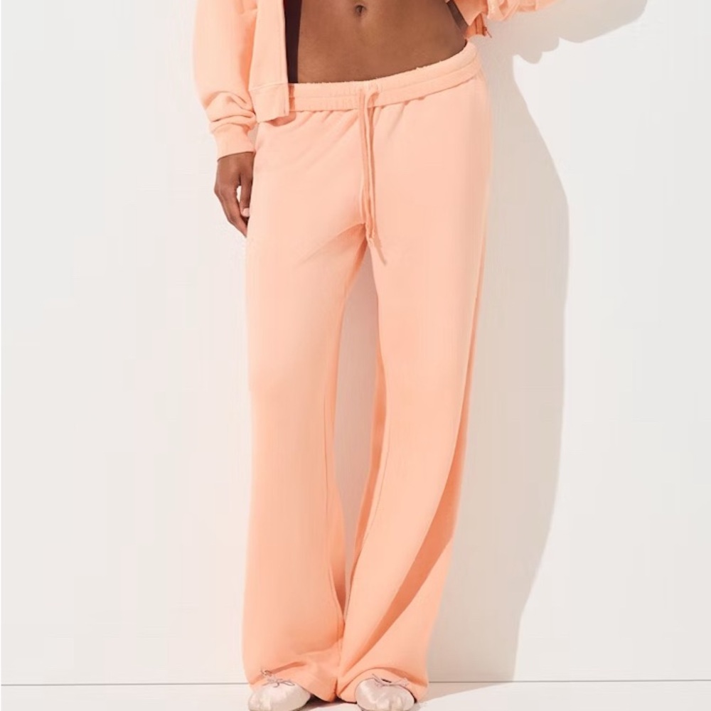 SKIMS Peach Wide-Leg Lounge Pants